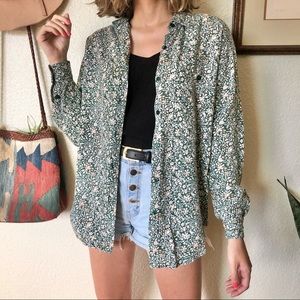 Vintage 90s Floral Printed Baggy Button Down